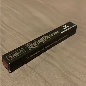 Kay von d everlasting lip liner Lolita